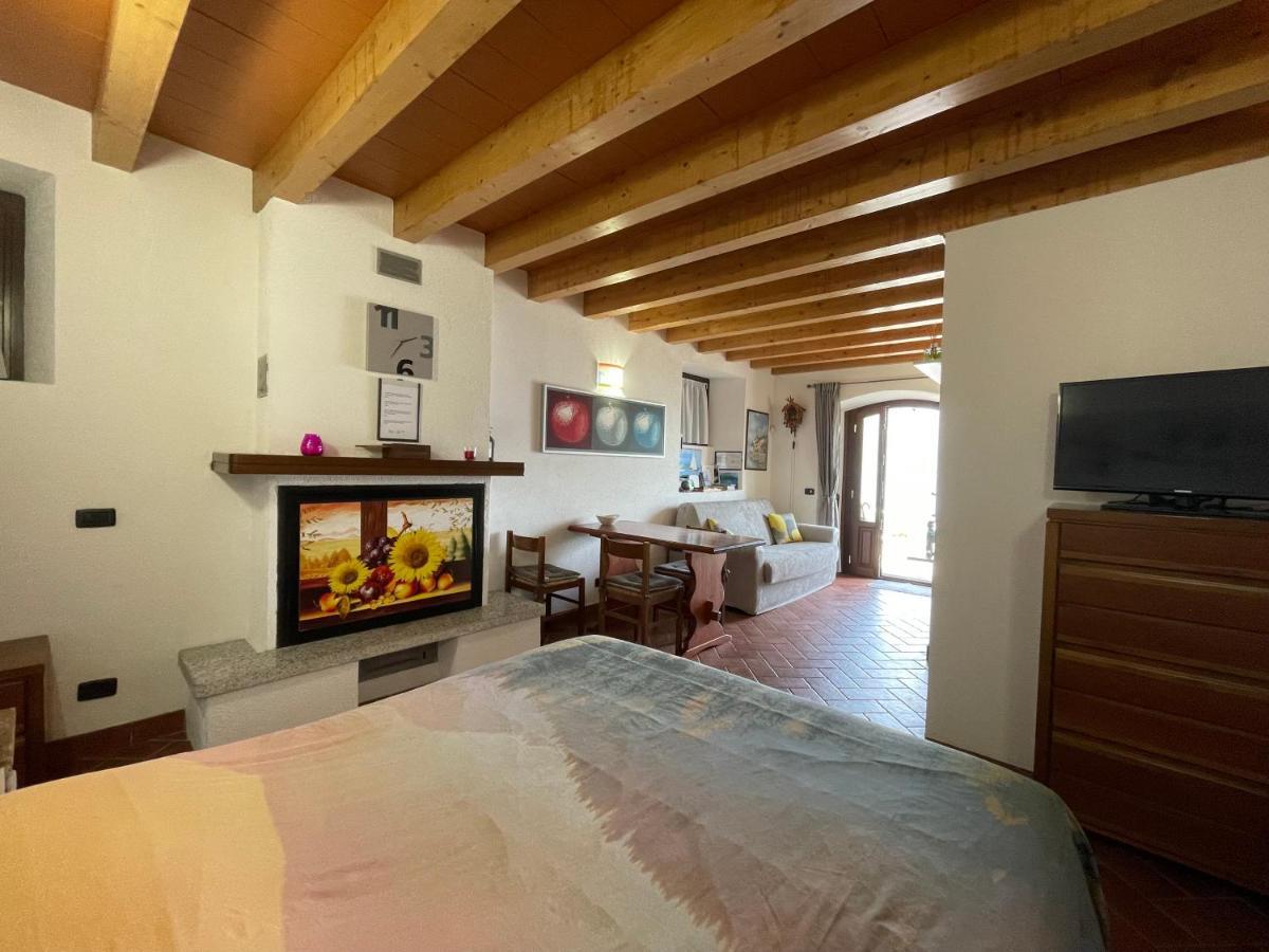 Piccolo Girasole Apartment Menaggio Exterior photo
